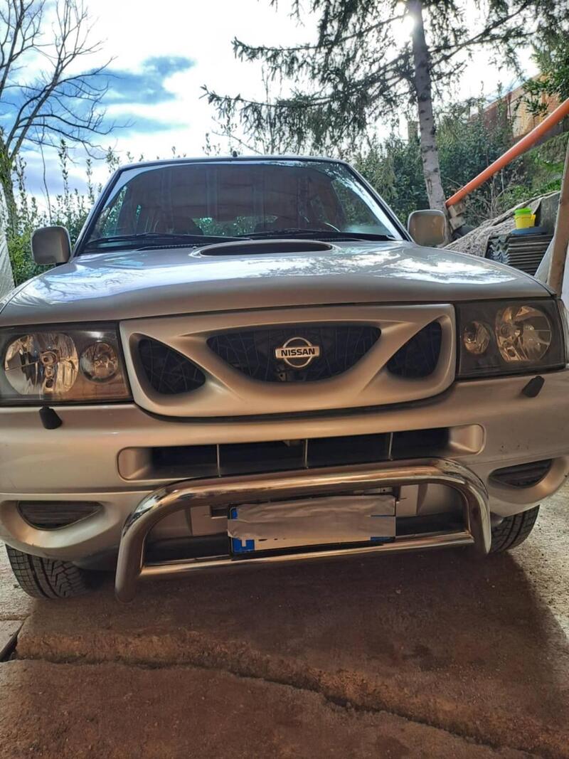 Nissan Terrano II usata a Pesaro-Urbino