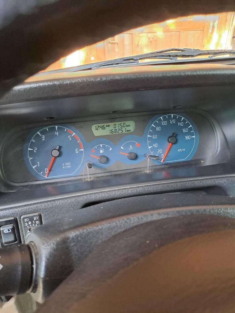 Nissan Terrano II usata a Pesaro-Urbino (5)