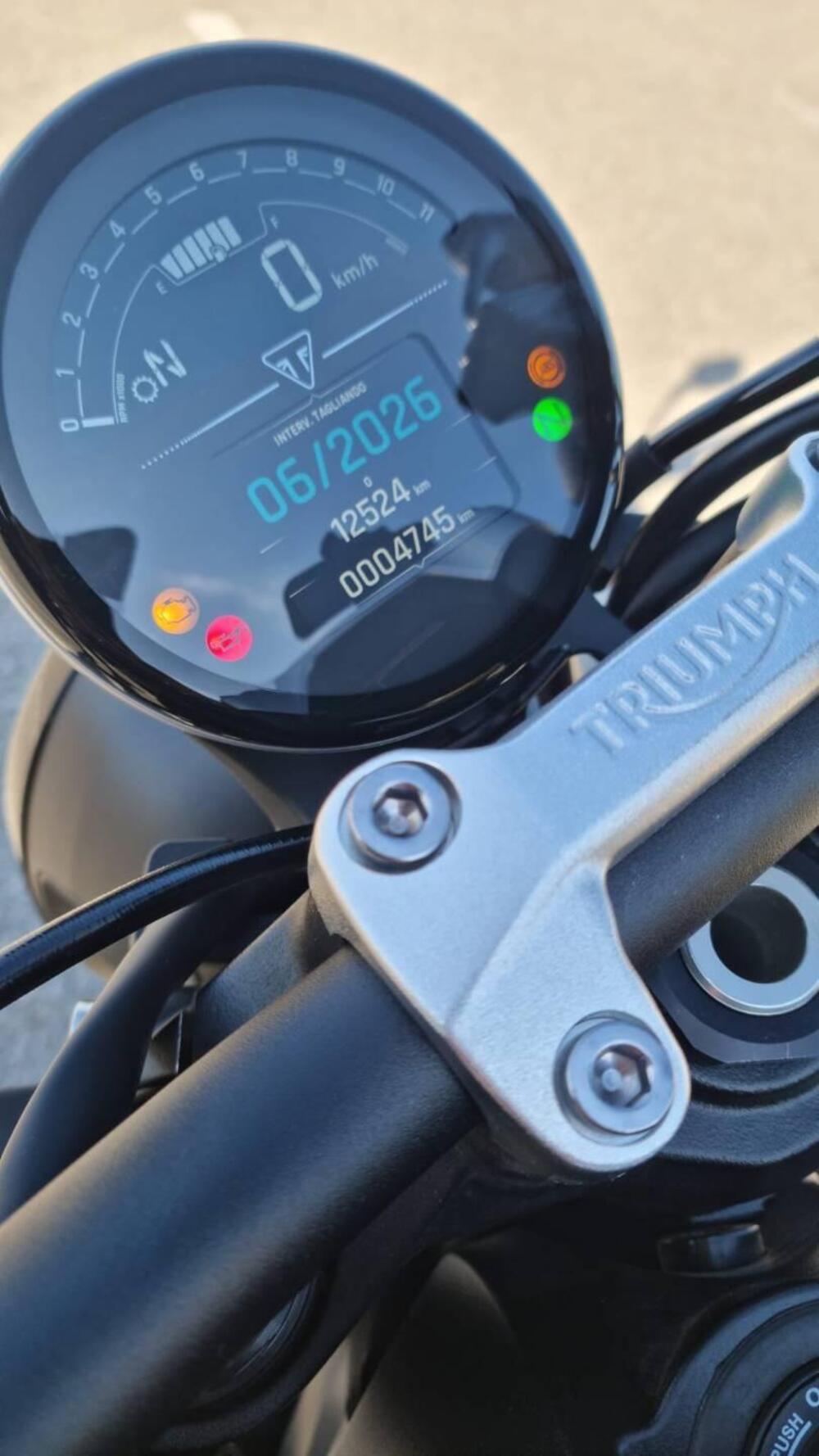 Triumph Trident 660 (2025) (7)