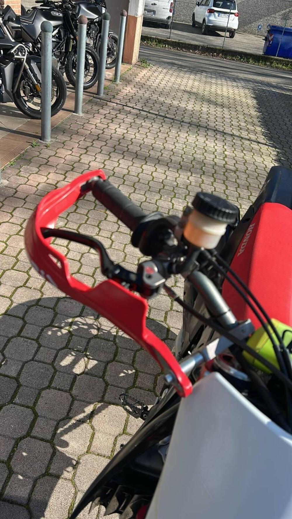 Honda CRF 450 RF (2016) (4)