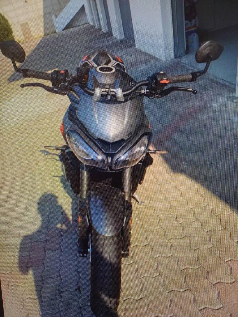 Triumph Street Triple 765 RS (2023 - 26) (2)