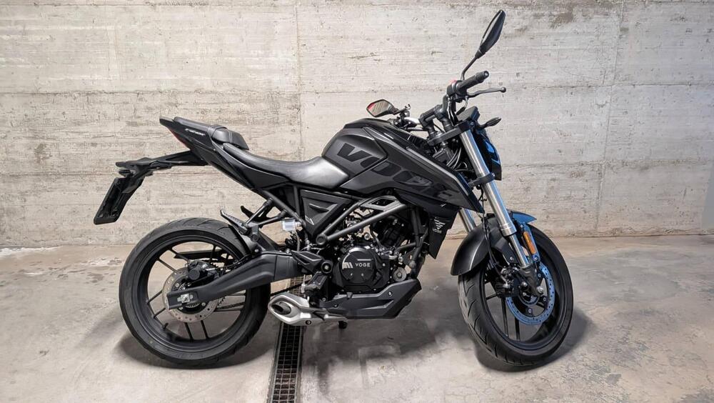 Voge Brivido 125R (2023 - 26) (2)