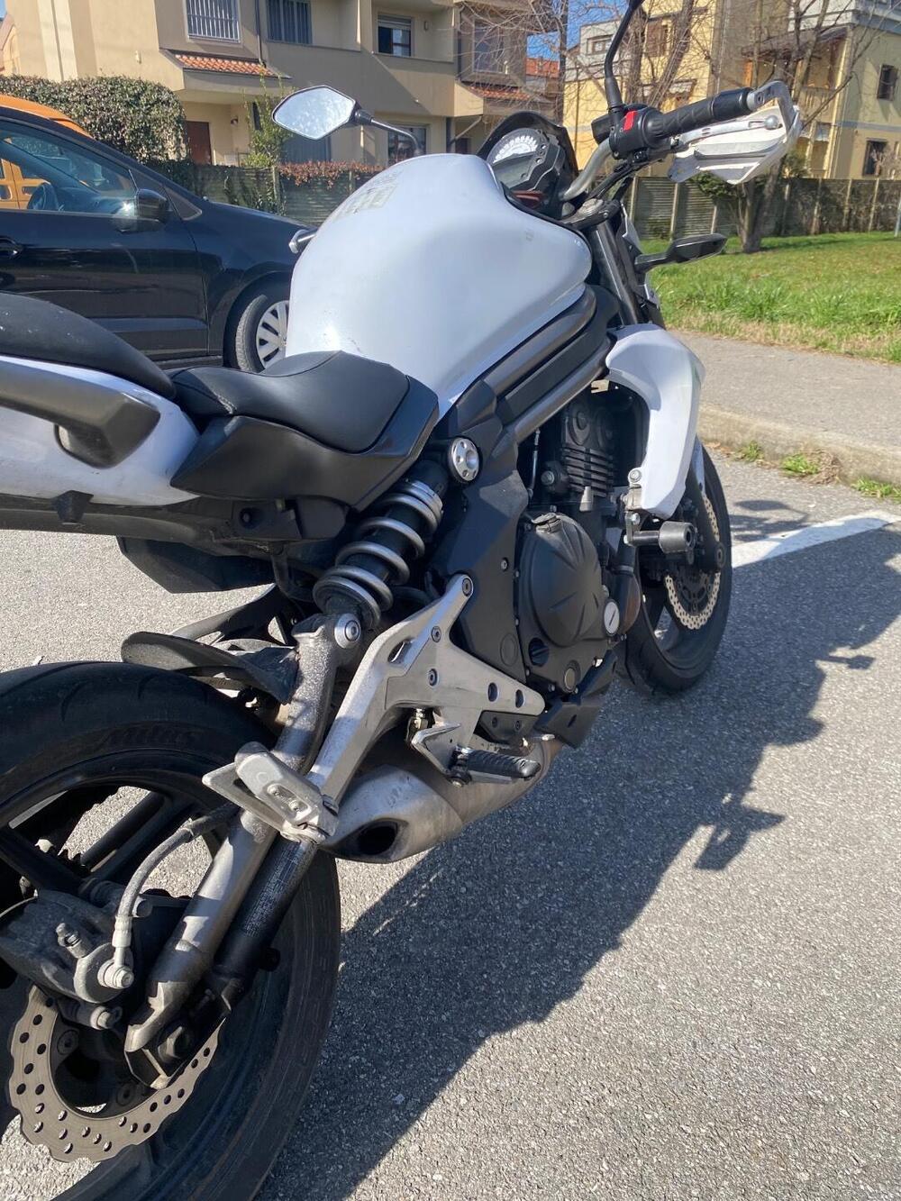 Kawasaki ER-6N (2012 - 13) (2)