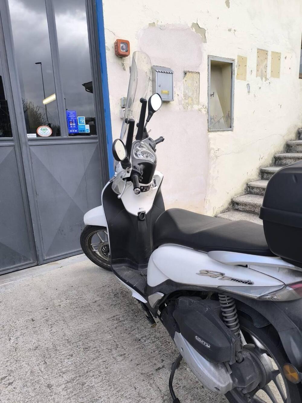 Honda SH 125 Mode (2017 - 20) (4)