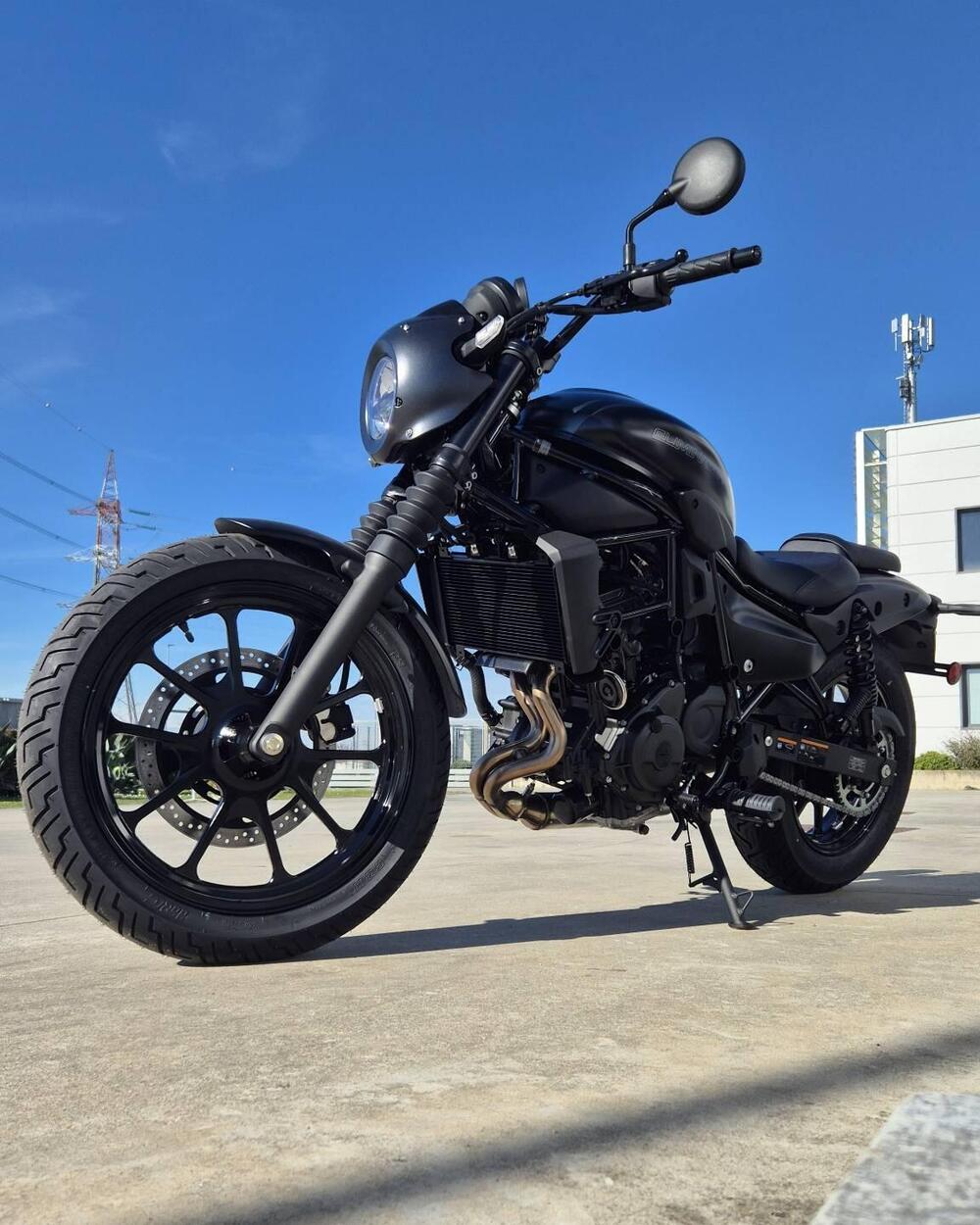 Kawasaki Eliminator 500 SE (2024 - 26) (4)