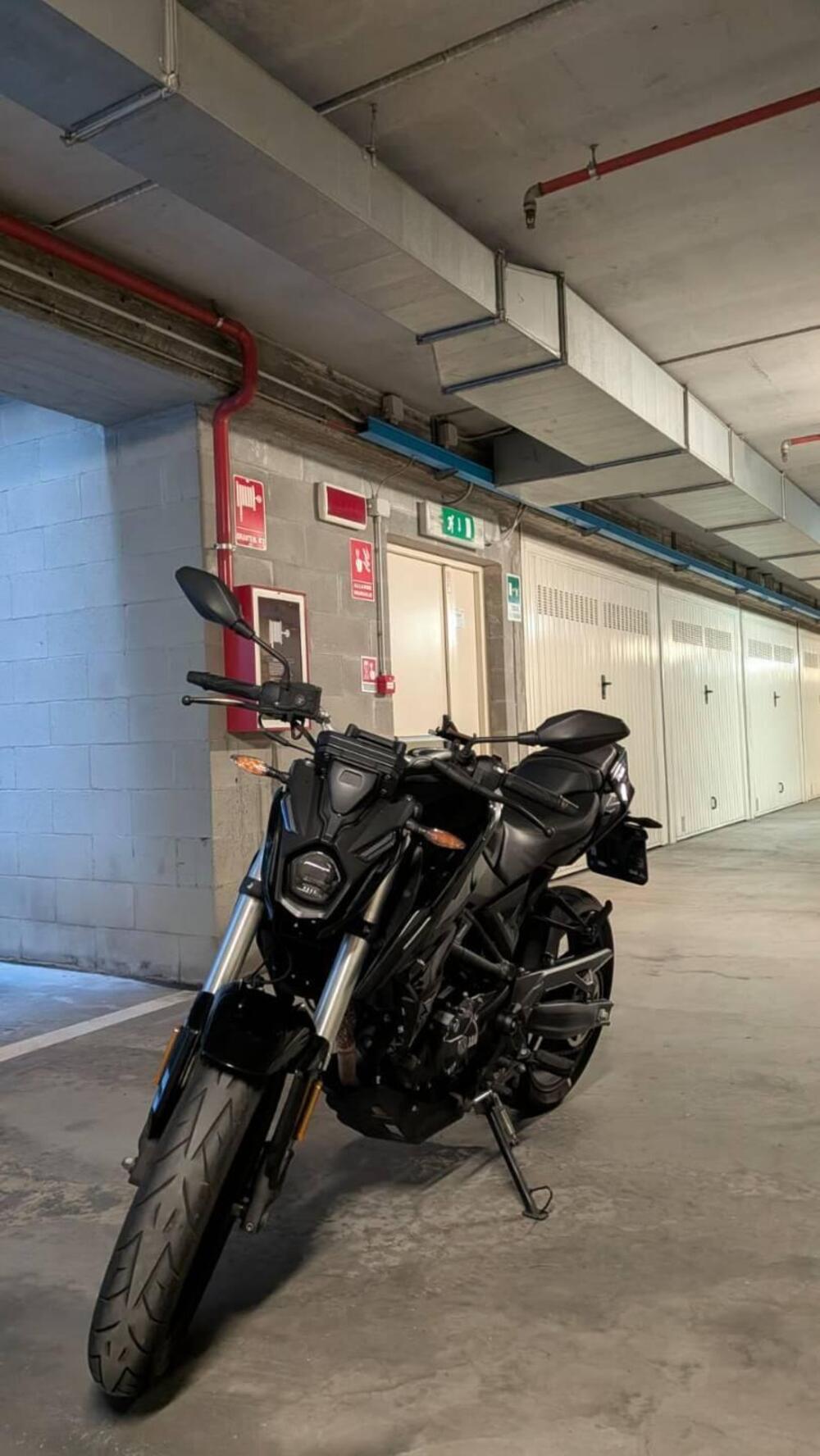 Voge Brivido 125R (2023 - 26) (3)