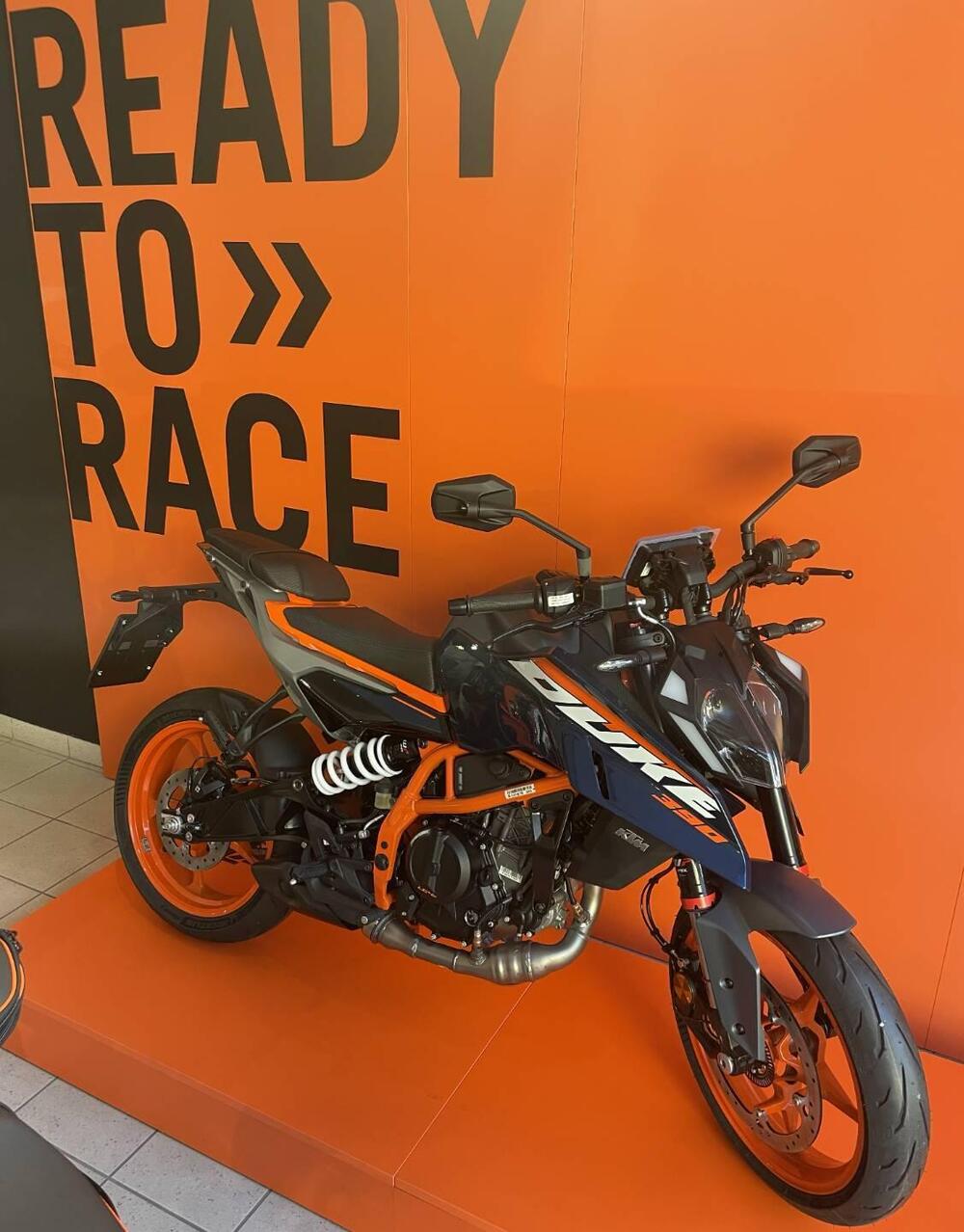KTM 390 Duke (2024 - 25) (2)