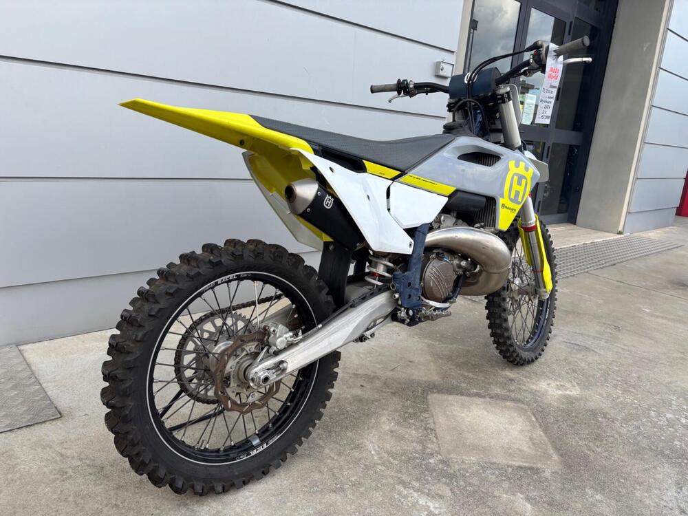 Husqvarna TC 250 (2024) (3)