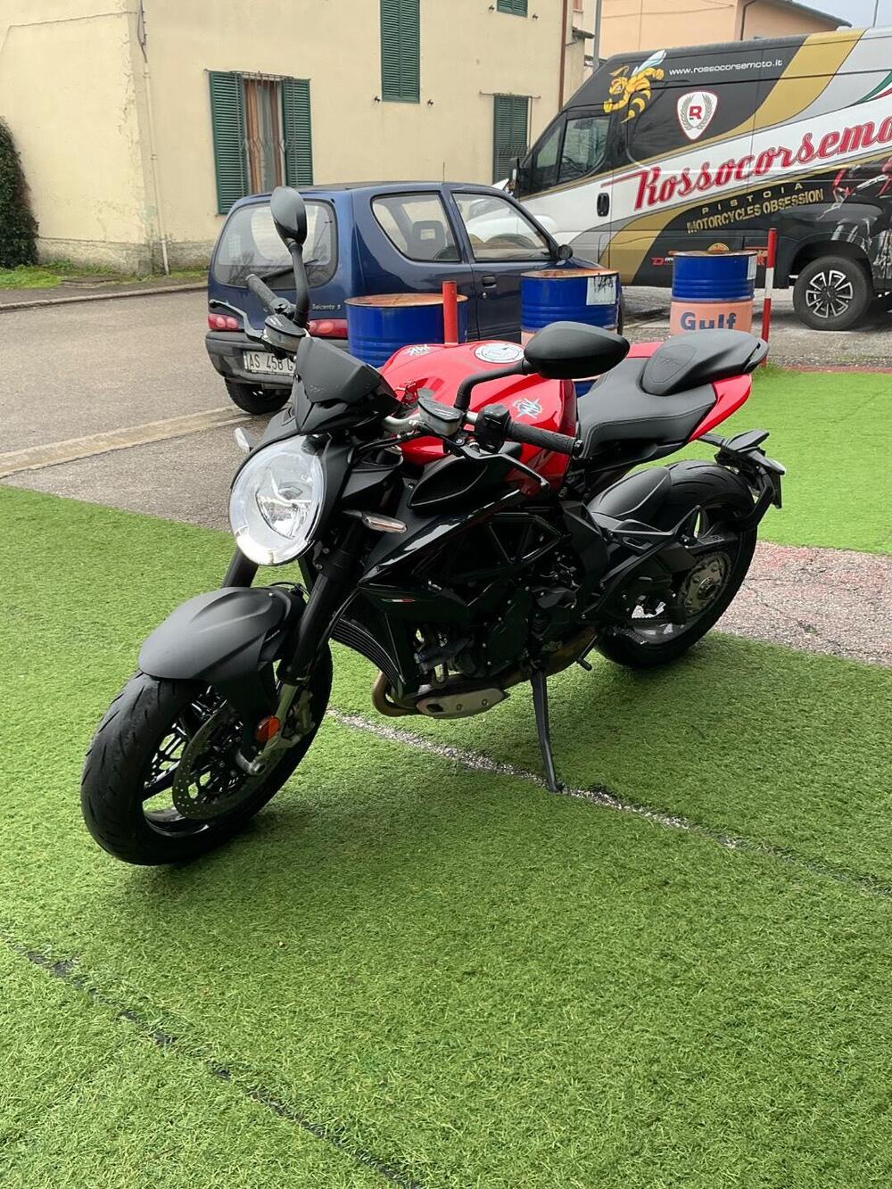 MV Agusta Brutale 800 Rosso (2021 - 23) (6)