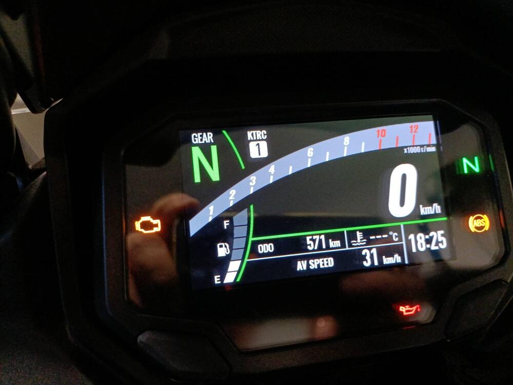 Kawasaki Versys 650 (2025 - 26) (5)