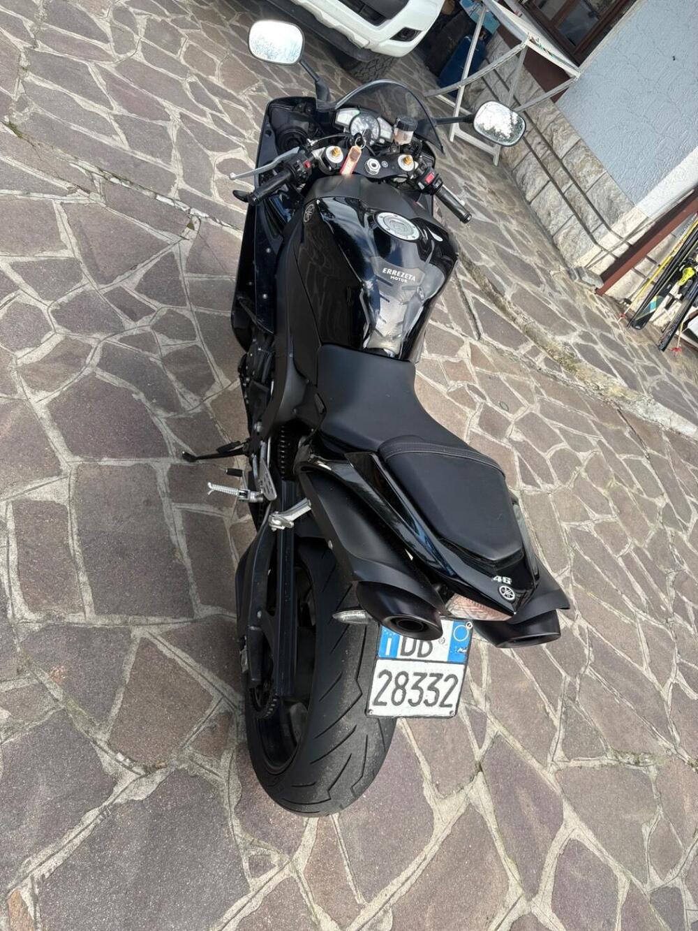 Yamaha YZF R1 (2007 - 08) (13)