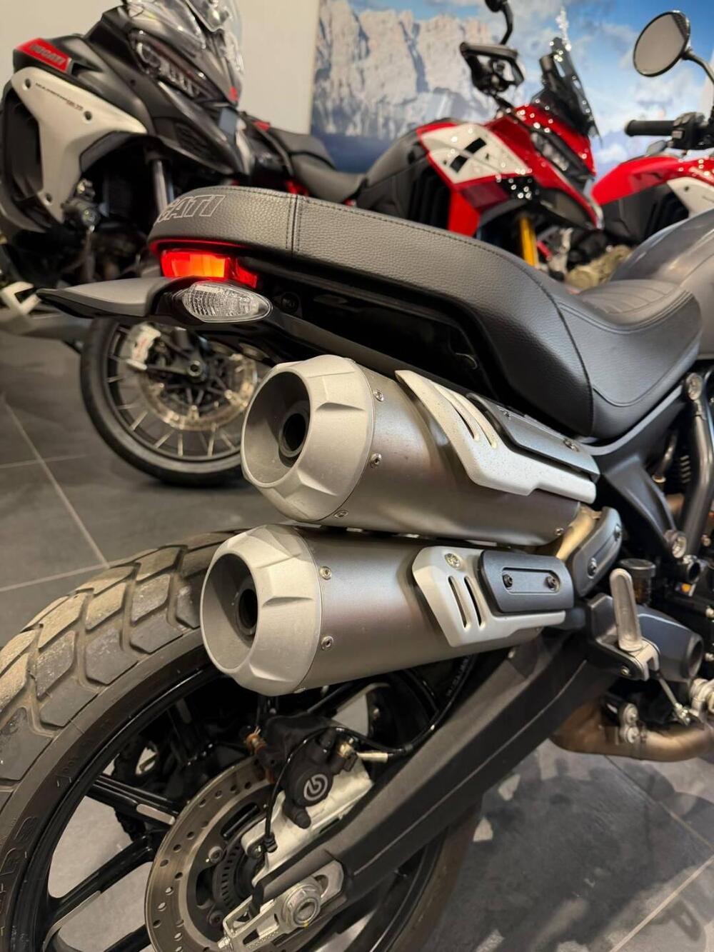 Ducati Scrambler 1100 Dark Pro (2020 - 24) (9)