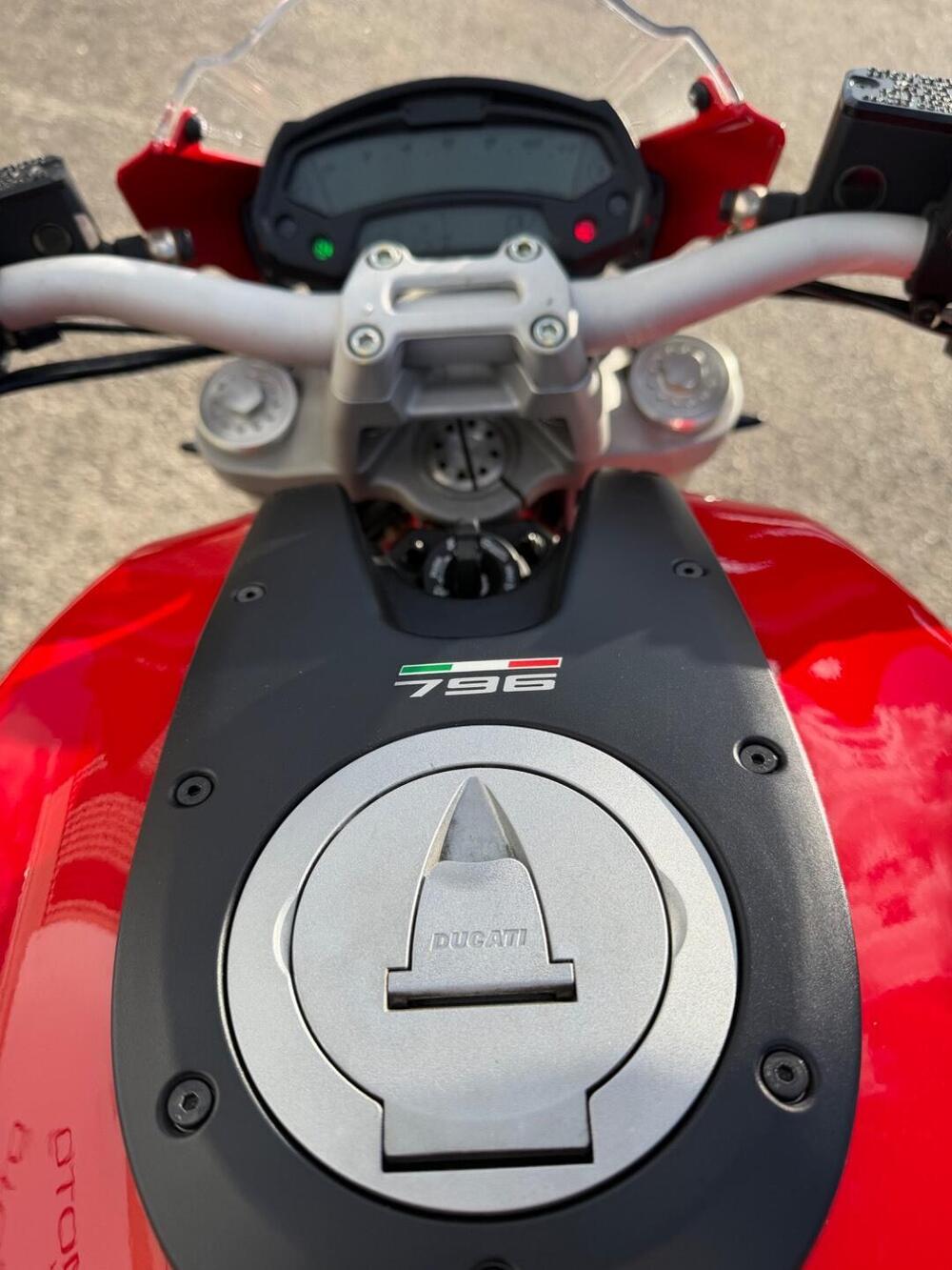 Ducati Monster 796 (2010 - 13) (5)