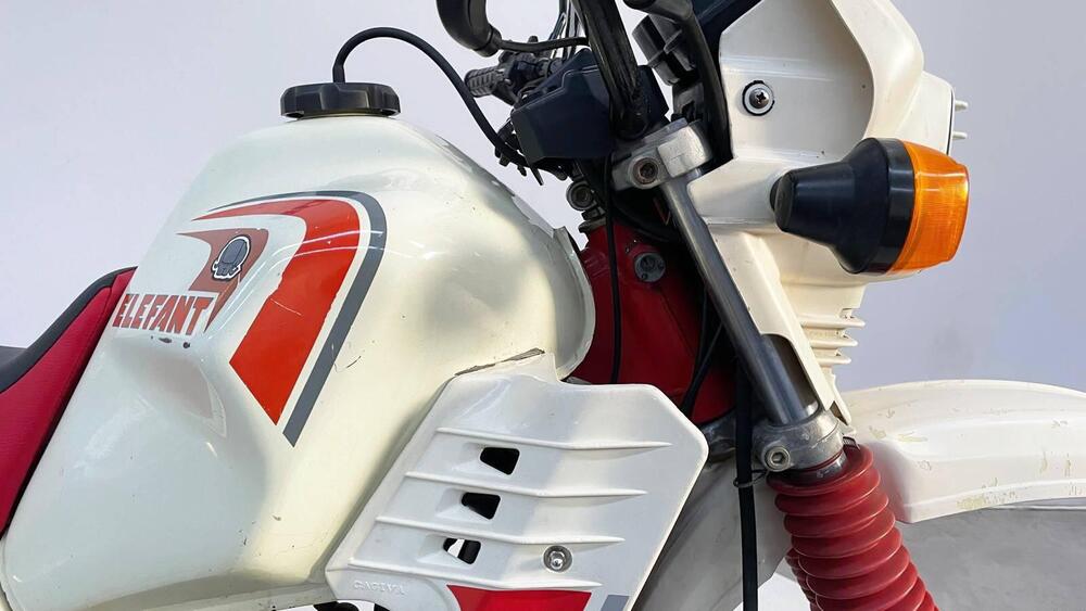 Cagiva ELEFANT 125 (10)