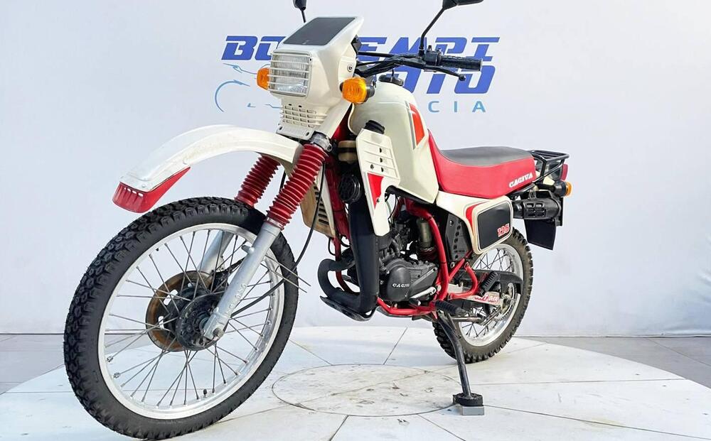Cagiva ELEFANT 125 (17)