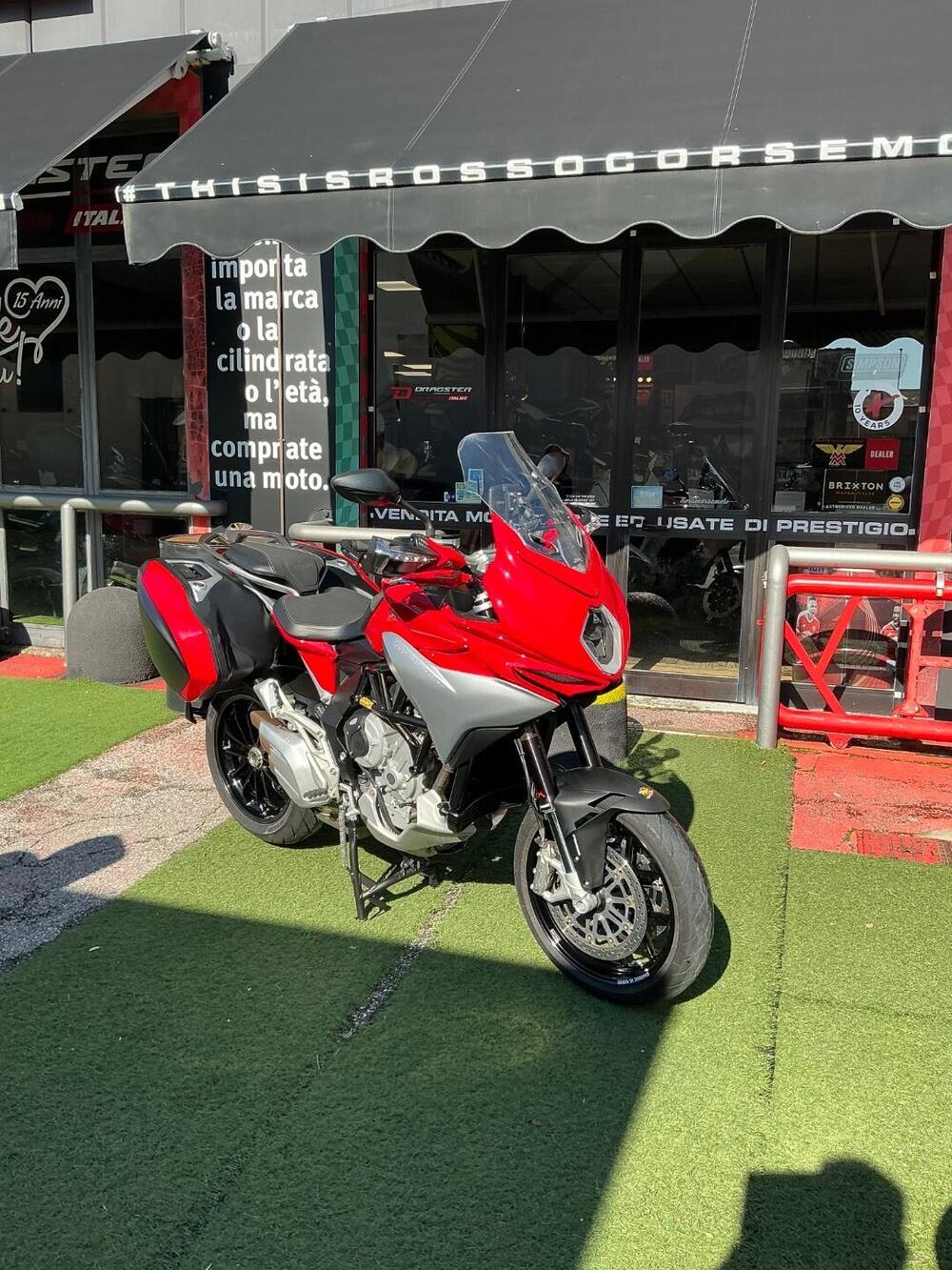 MV Agusta Turismo Veloce 800 Lusso (2014 - 16) (3)