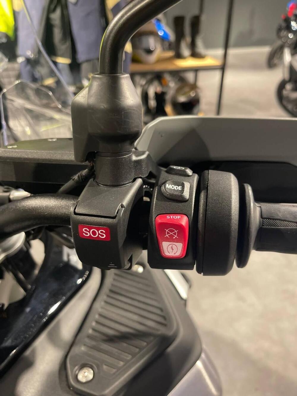 Bmw R 1300 GS Adventure Triple Black (2025 - 26) (2)