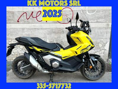 Honda X-ADV 750 (2025 - 26) usata