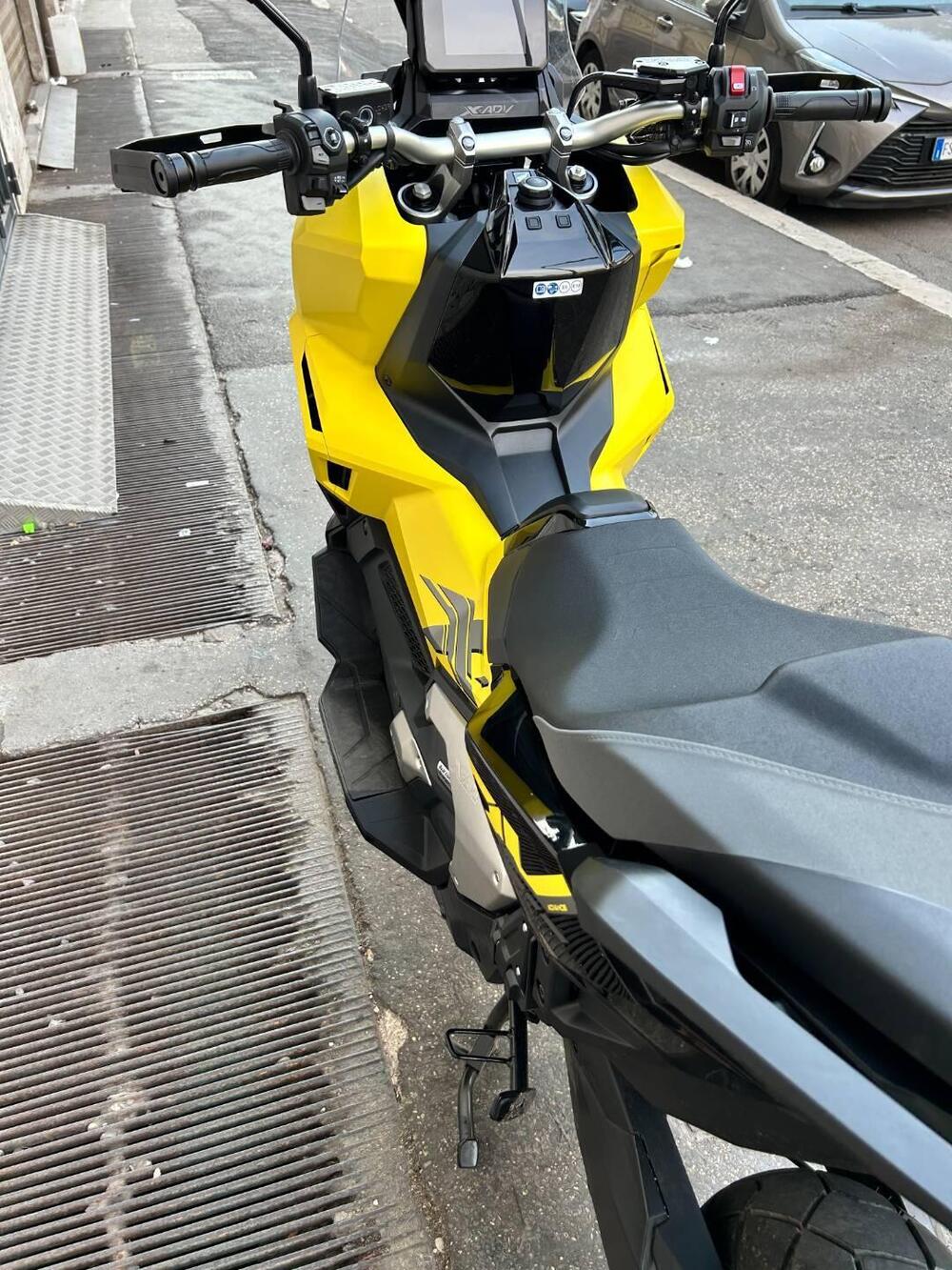 Honda X-ADV 750 (2025 - 26) (4)