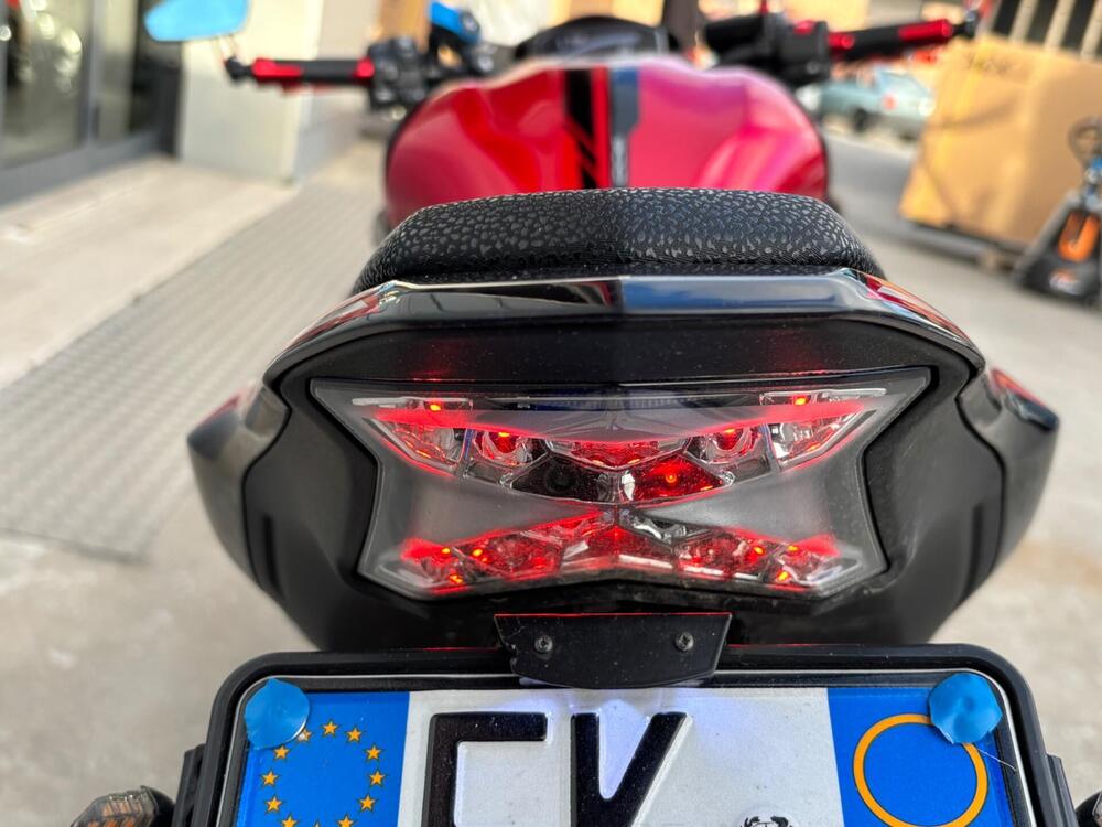 Kawasaki Z 900 (2021 - 24) (8)