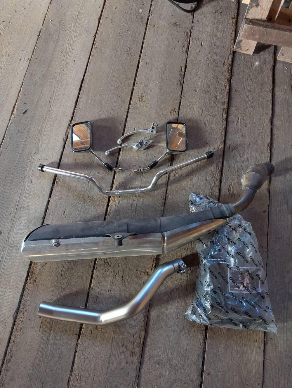 Honda Hornet 600 (2005 - 06) (4)