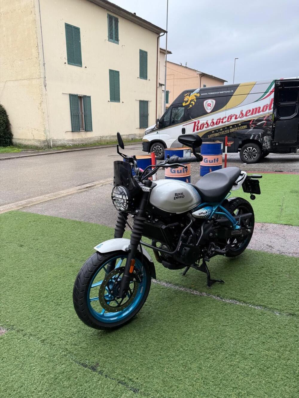 Royal Enfield Guerrilla 450 (2024 - 26) (2)