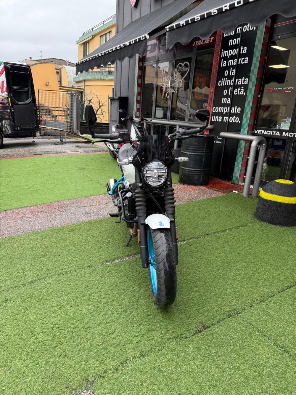 Royal Enfield Guerrilla 450 (2024 - 26) (12)