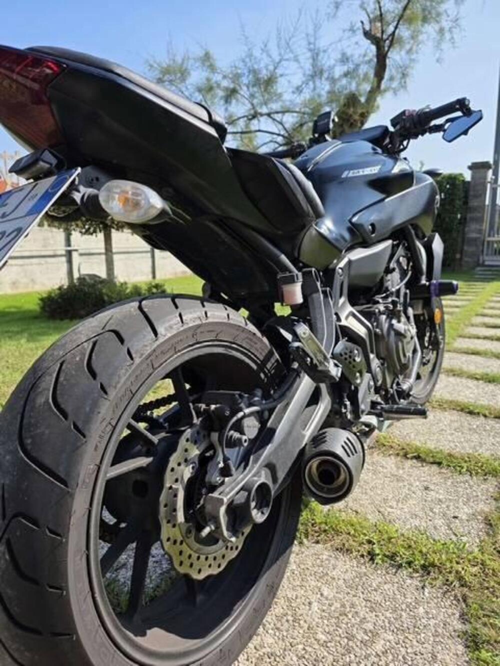 Yamaha MT-07 (2017 - 18) (2)