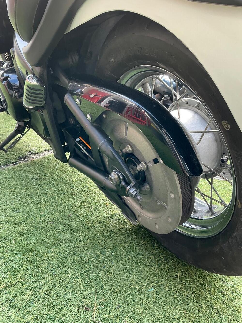 Kawasaki Vulcan VN 900 Classic SE (2011 - 16) (13)