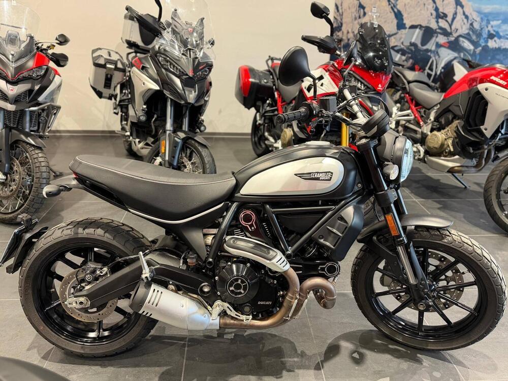 Ducati Scrambler 800 Icon Dark (2020)