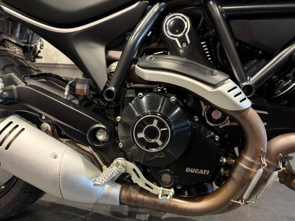 Ducati Scrambler 800 Icon Dark (2020) (7)