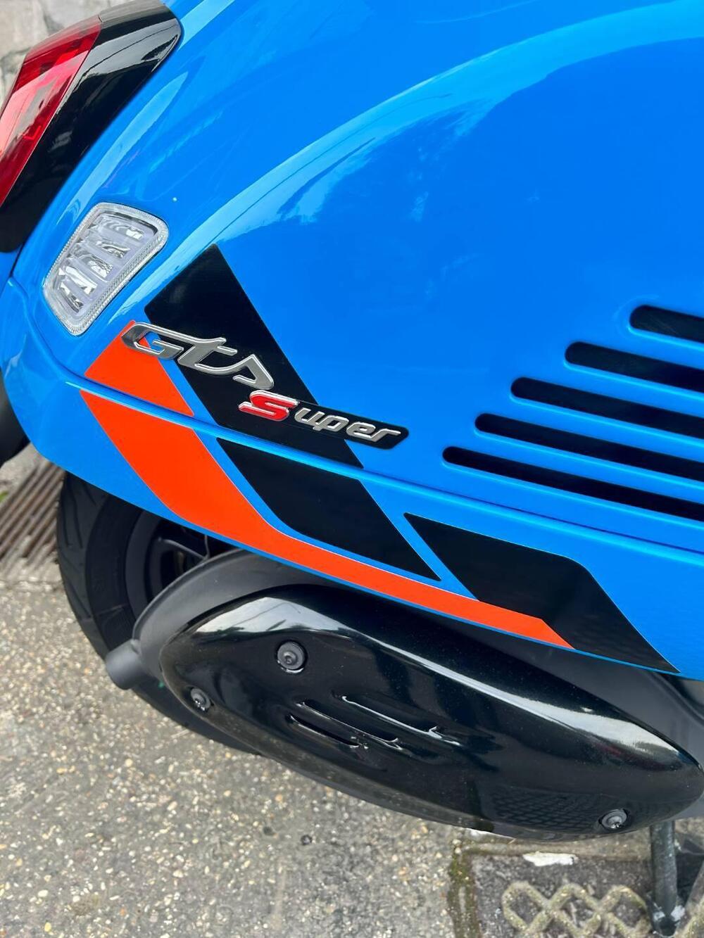 Vespa GTS 310 Supersport (2025 - 26) (2)
