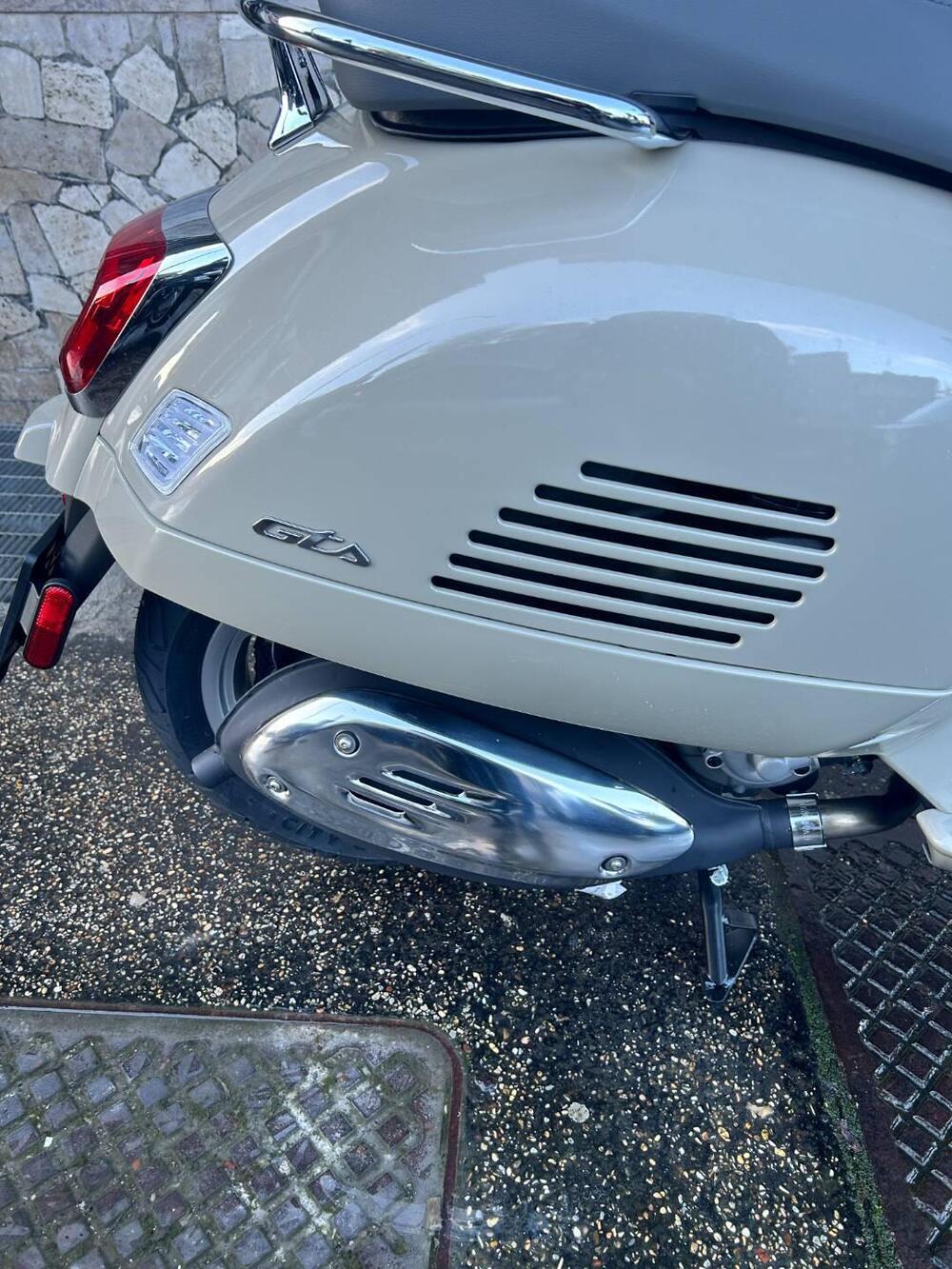 Vespa GTS 310 Super (2025 - 26) (2)
