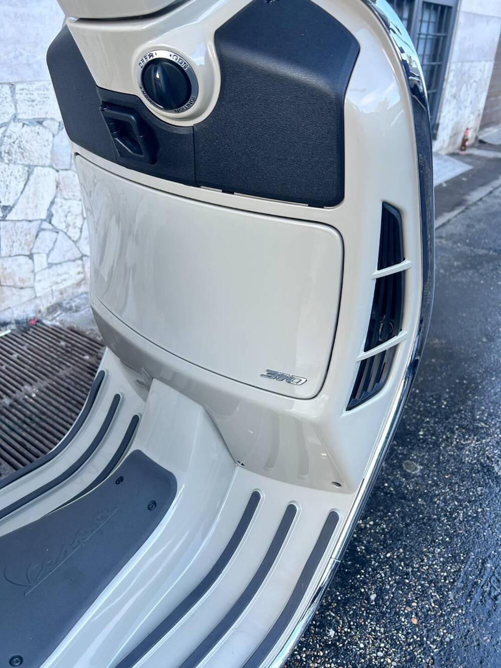 Vespa GTS 310 Super (2025 - 26) (3)