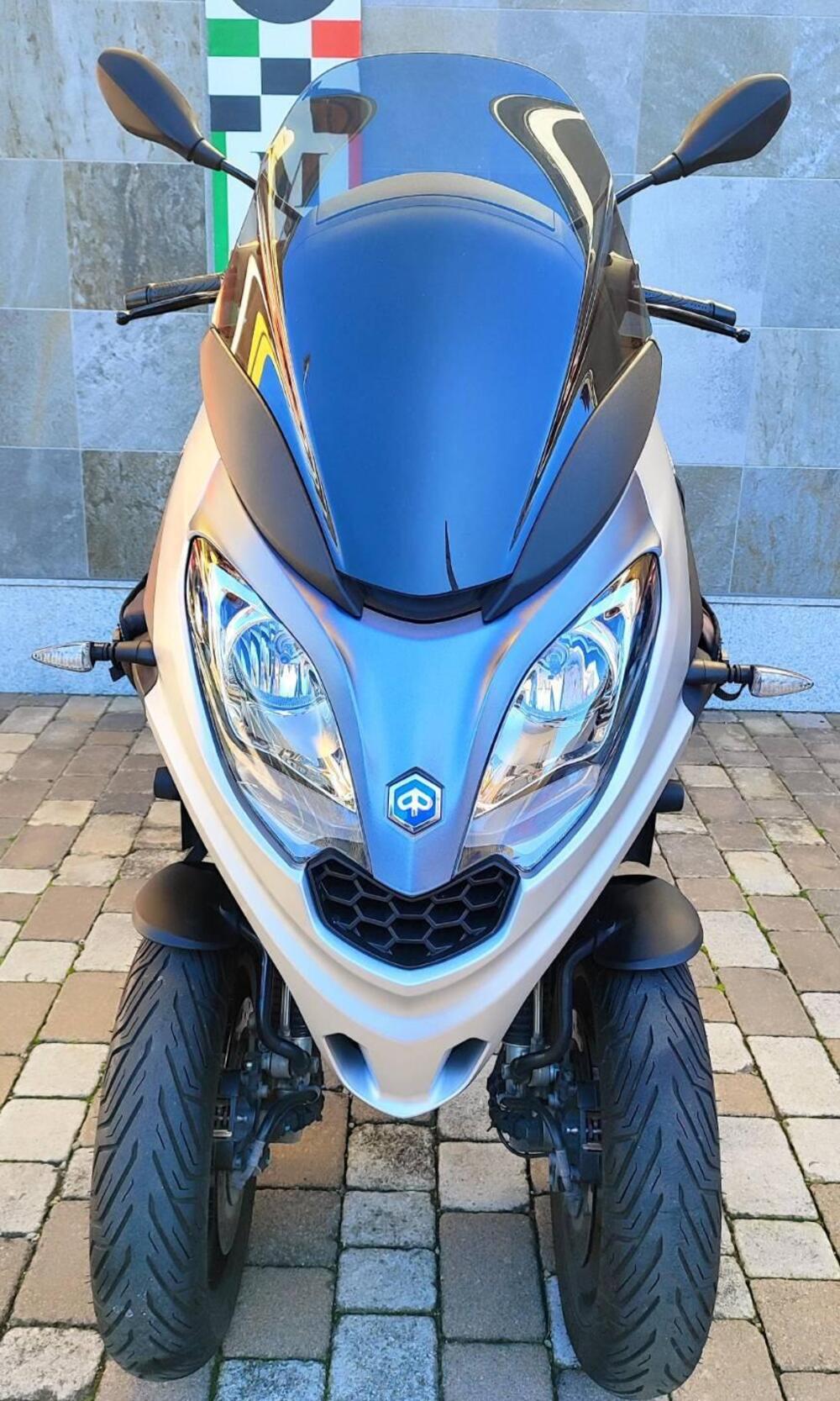 Piaggio MP3 300 ABS Hpe (2021 - 24) (10)