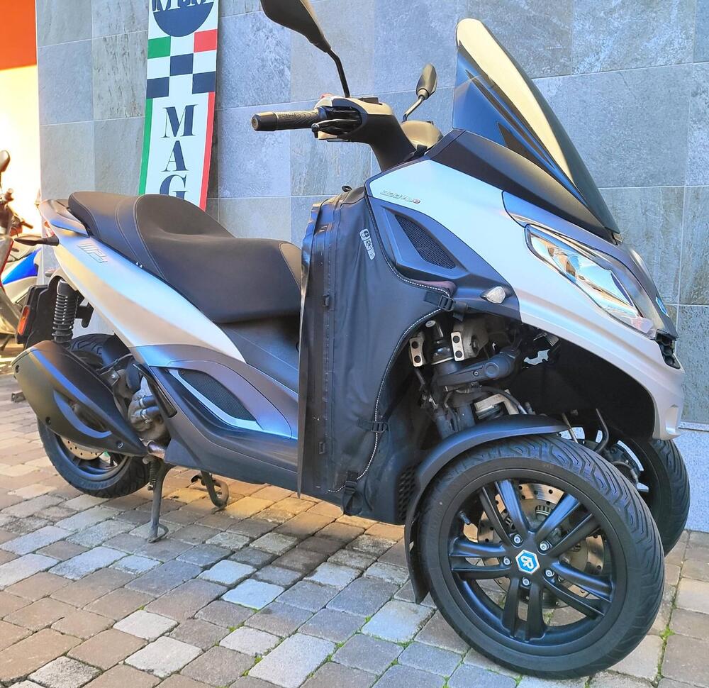 Piaggio MP3 300 ABS Hpe (2021 - 24) (2)