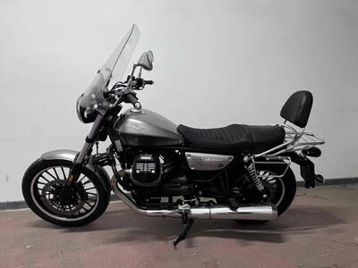 Moto Guzzi V9 Roamer (2021 - 24) usata