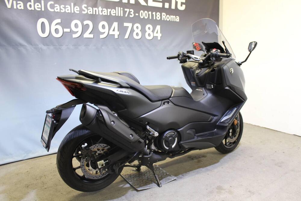 Yamaha T-Max 560 (2025 - 26) (4)