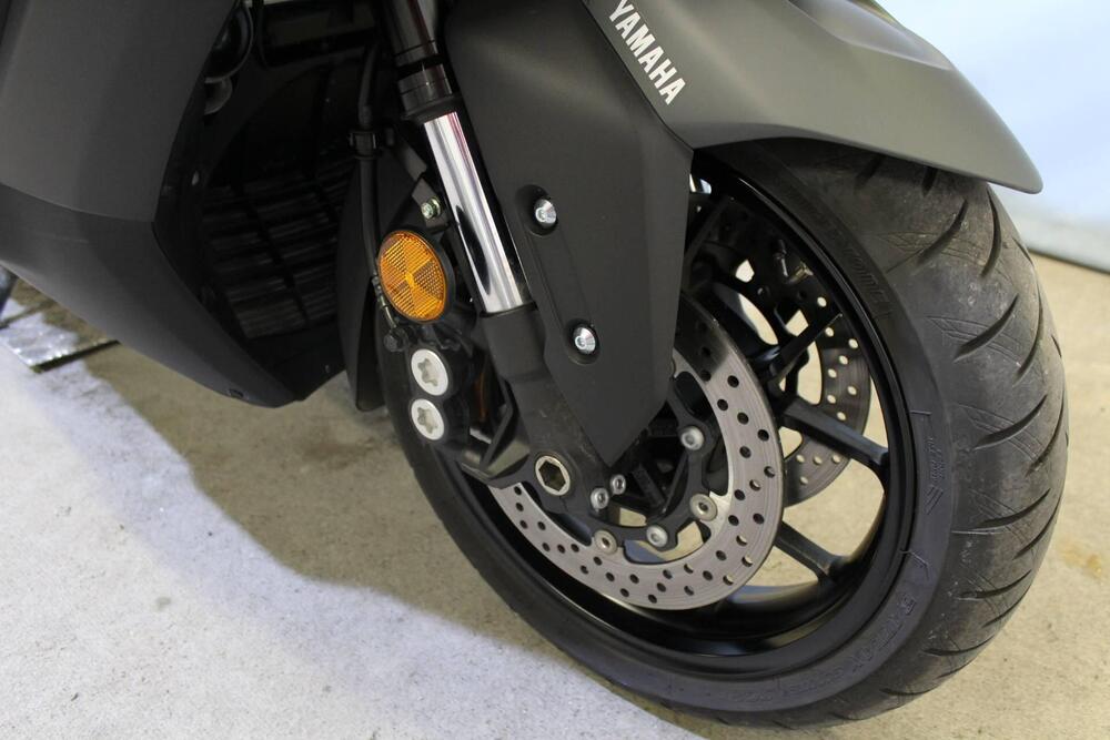 Yamaha T-Max 560 (2025 - 26) (7)