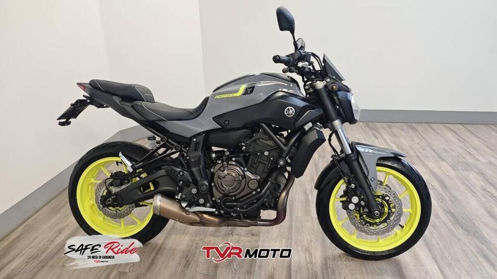 Yamaha MT-07 (2017 - 18) (2)