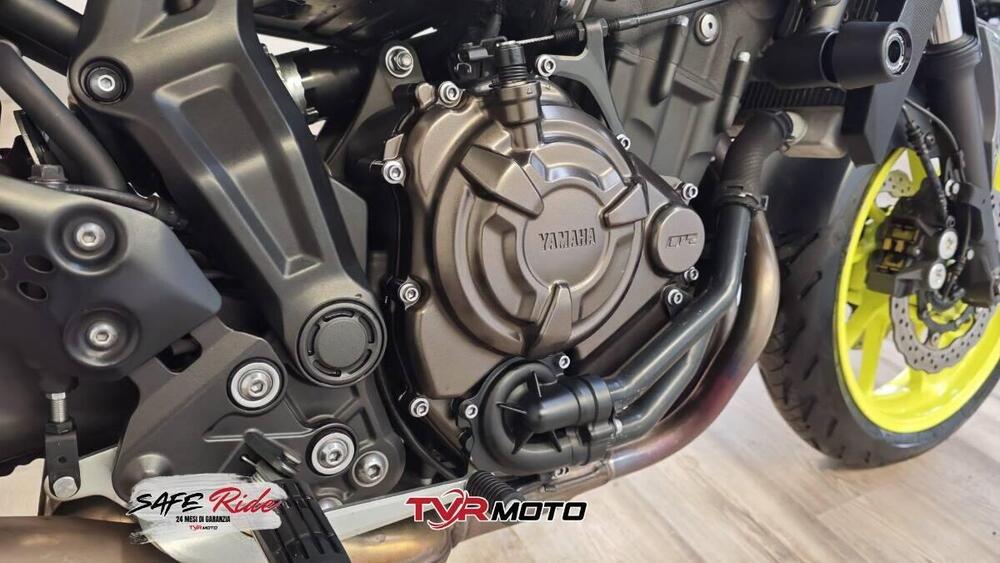 Yamaha MT-07 (2017 - 18) (8)