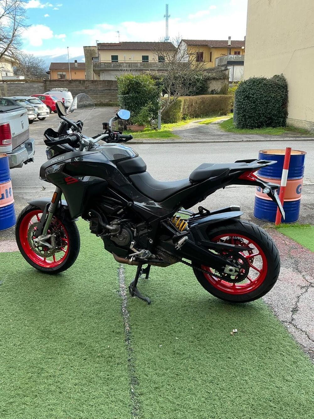 Ducati Multistrada V2 S (2022 - 24) (4)