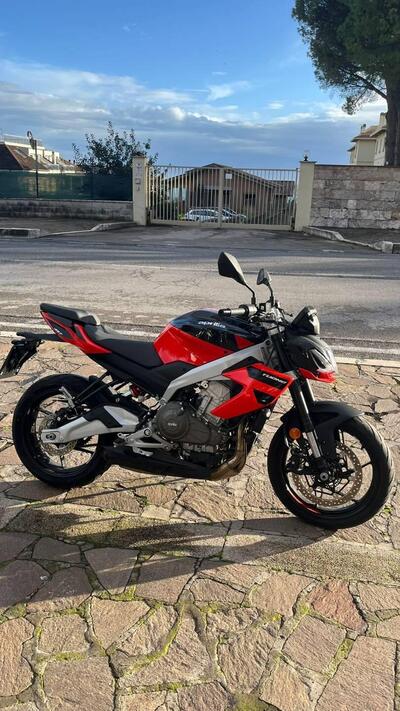 Aprilia Tuono 457 (2025 - 26) usata