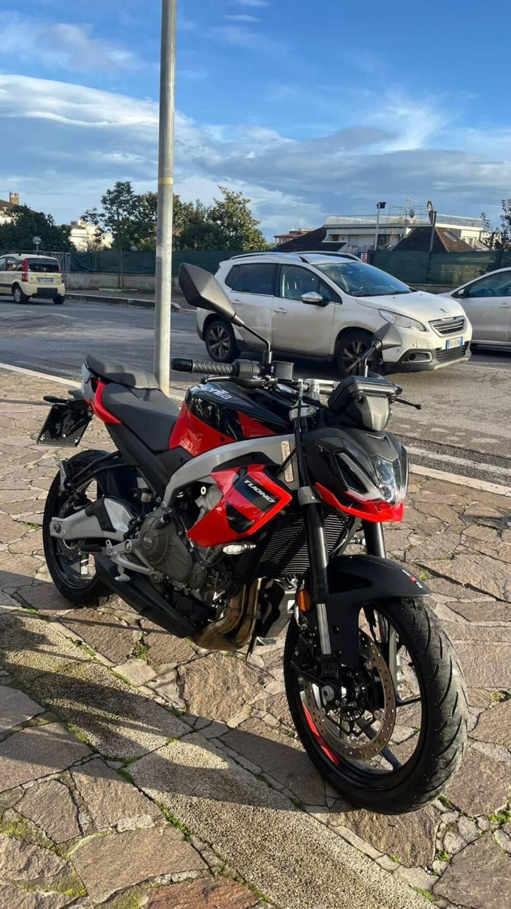 Aprilia Tuono 457 (2025 - 26) (2)