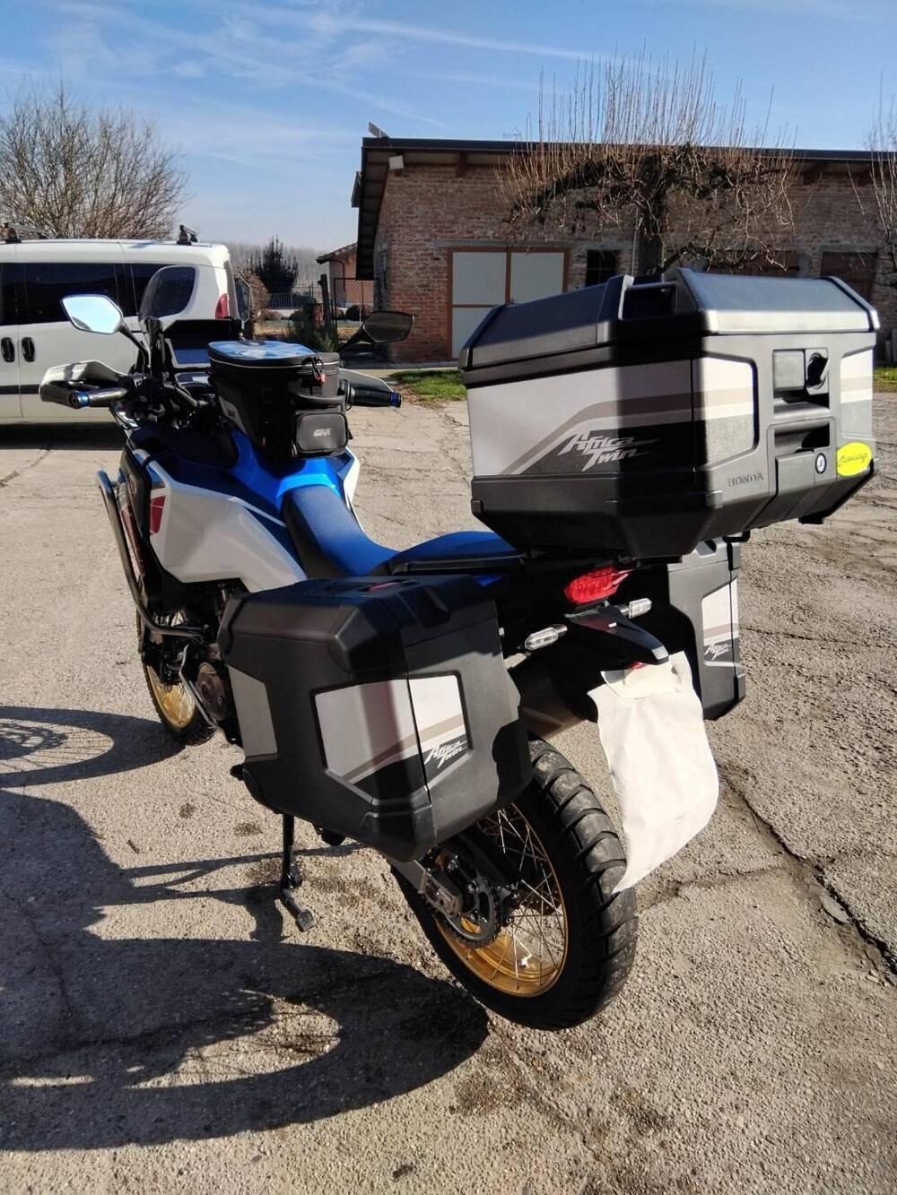 Honda Africa Twin CRF 1100L Adventure Sports DCT Travel Edition (2022 - 23) (2)