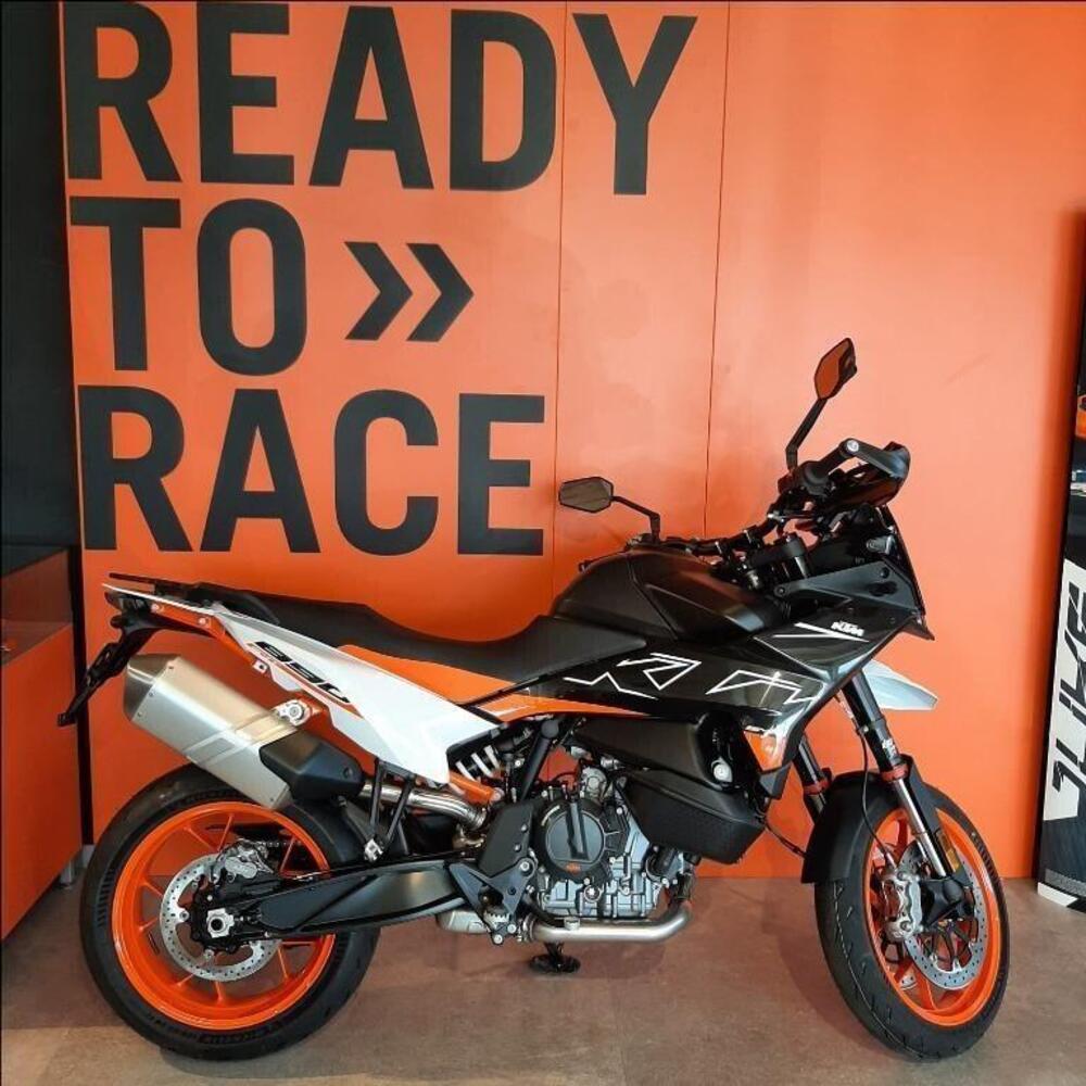 KTM 890 SMT (2023 - 25)