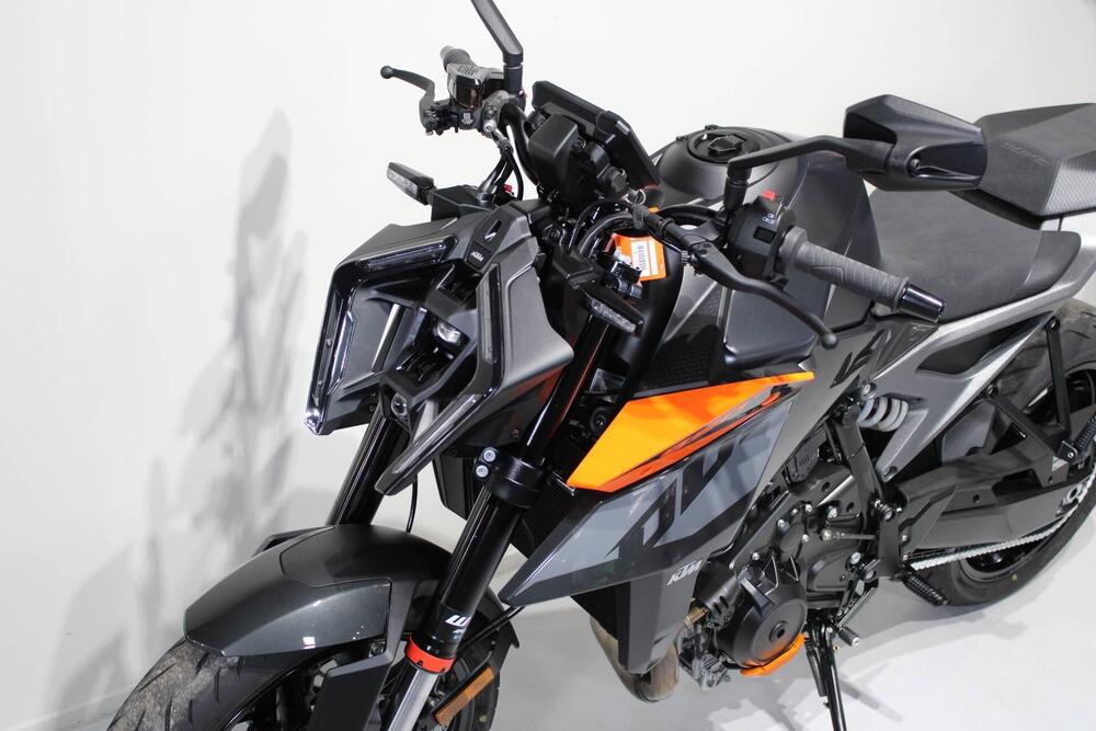 KTM 990 Duke (2024 - 26) (8)