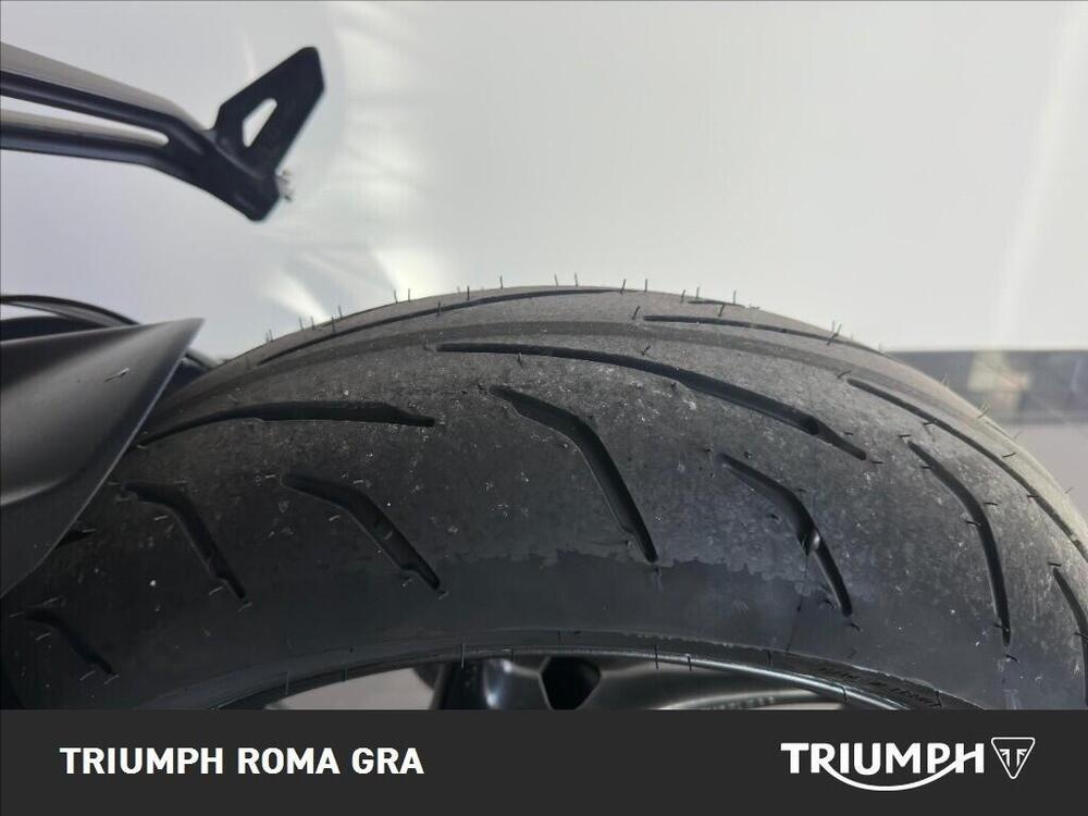 Triumph Street Triple 765 RS (2023 - 26) (13)