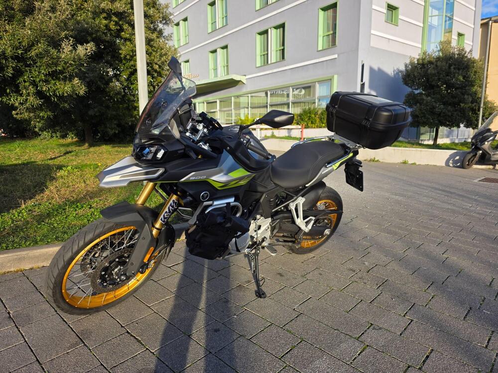 Voge Valico 900DSX (2024 - 26) (3)