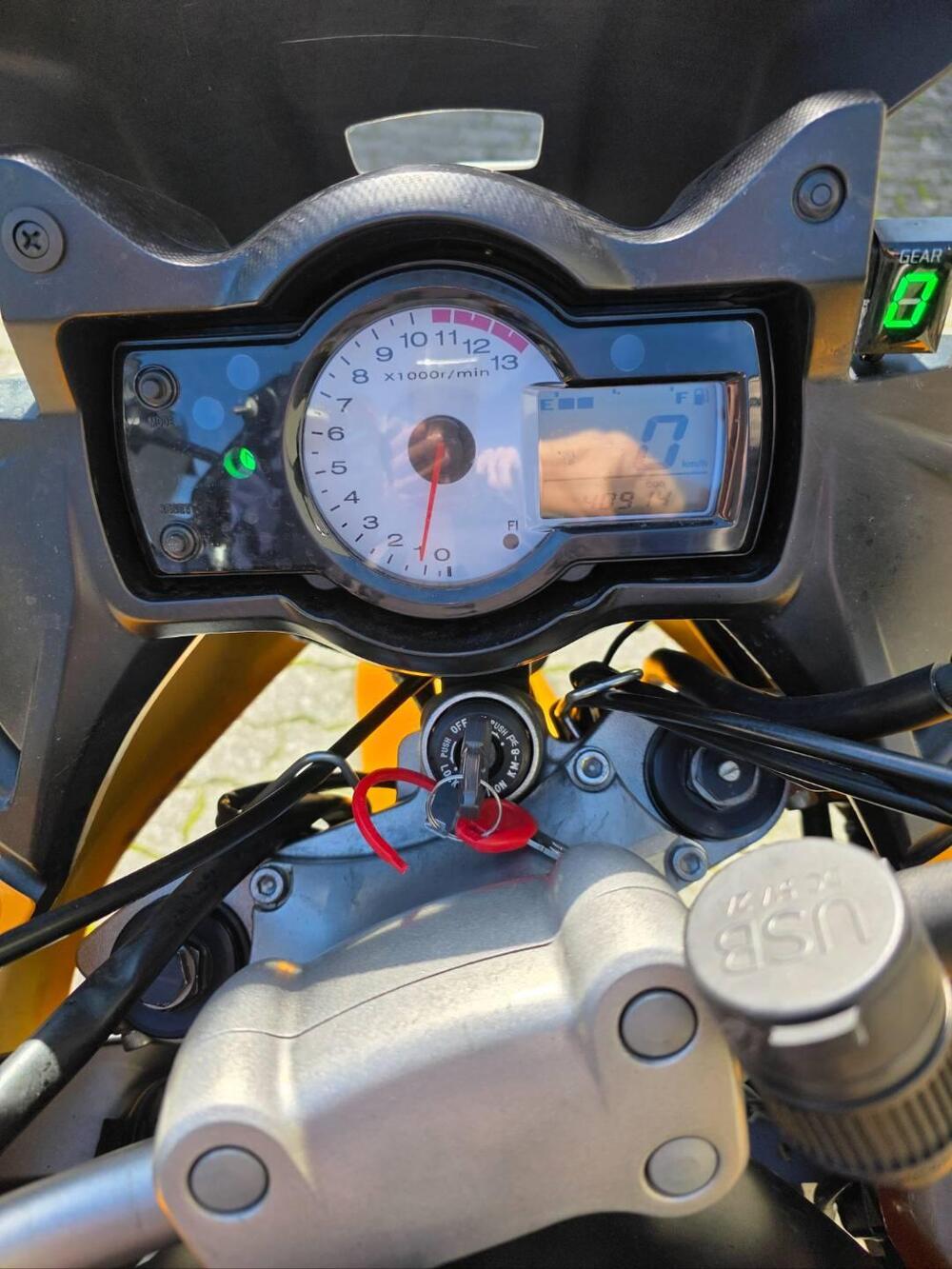 Kawasaki Versys 650 (2010 - 13) (6)